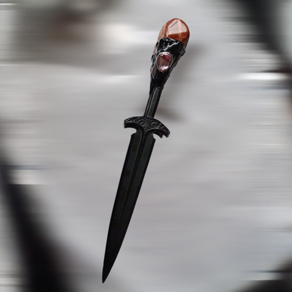АТАМ РИТУАЛЬНИЙ З ЧЕРВОНОЙ ЯШМОЮ