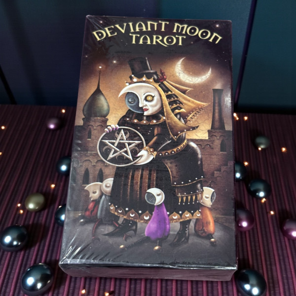 ТАРО ШАЛЕНОГО МІСЯЦЯ - Deviant Moon Tarot